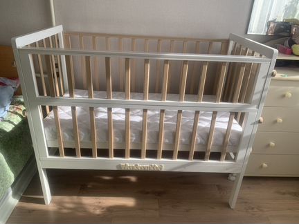 Кровать детская Wundermobel с матрасом