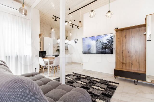 3-к. квартира, 60 м², 1/3 эт.