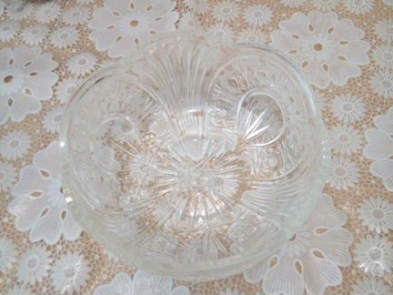 Ваза хрустальная под фрукты и не только