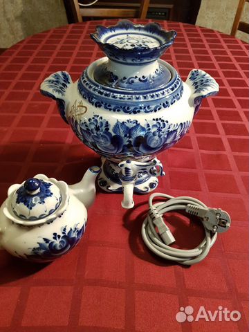 Фарфоровый самовар 