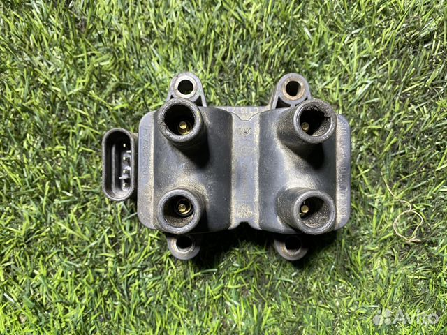 Катушка зажигания Renault Sandero