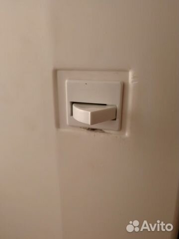 Выключатель света холодильник Whirlpool