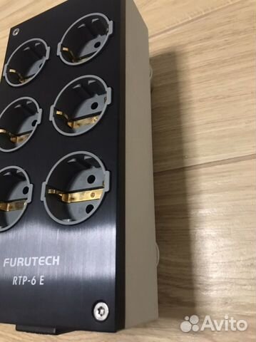 Распределитель питания Furutech R-TP6 E