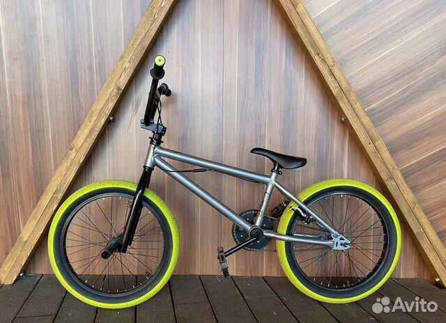 Велосипед BMX с роторным тормозом