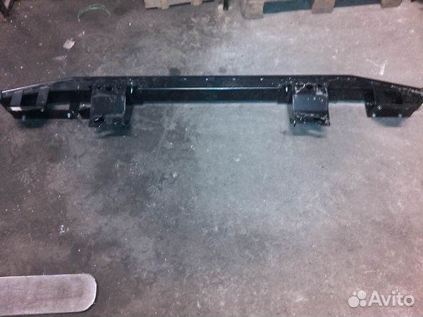 Усилитель Переднего Бампера Isuzu NQR90