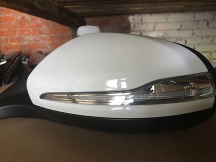 Зеркало на мерседес 205