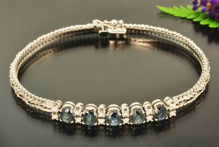 Браслет с бриллиантами и сапфирами, золото 585 пр