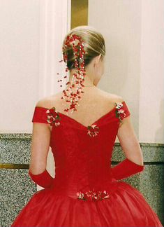 Эксклюзивное итальянское красное свадебное платье