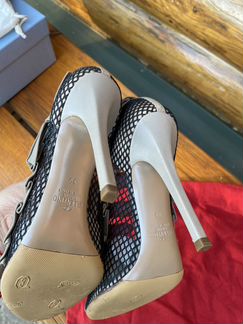 Босоножки Valentino оригинал
