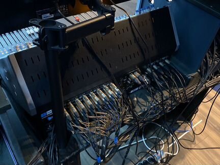 API Audio The Box Console