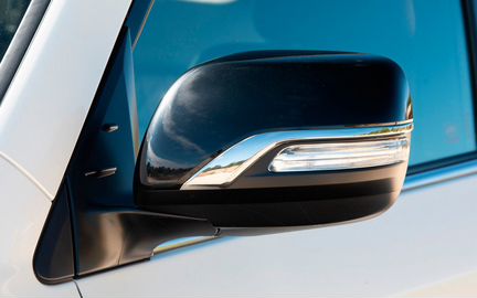 Корпуса зеркал land cruiser (J200) 2008 - 2015