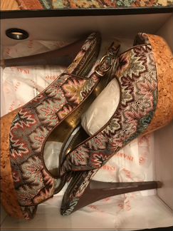 Туфли на шпильке c рисунком Missoni новые