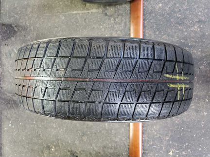Шина бу 215-60-17 Bridgestone Blizzak Revo2