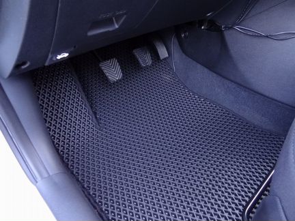 Новые коврики в салон Seat Ibiza