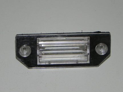 Плафон подсветки номера Форд Фокус 2 (седан)