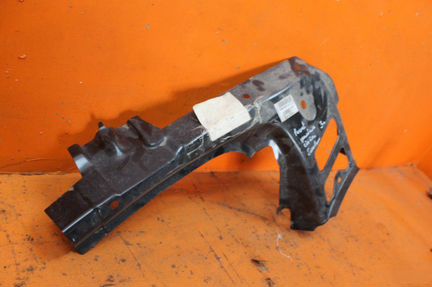 Усилитель стойки боковой Volkswagen Passat B8