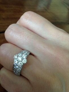 Золотое кольцо в стиле Van Cleef