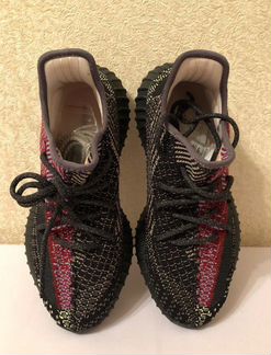 Кроссовки boost черно-красные
