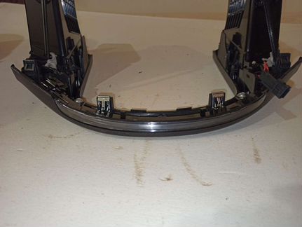 Воздуховод в торпедо центральный Шевроле Орландо