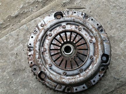 Комплект сцепления Valeo на KIA Sportage 2,0 бензи