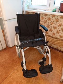 Коляска инволидная