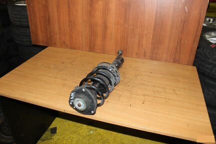 Стойка подвески передняя левая Audi A3