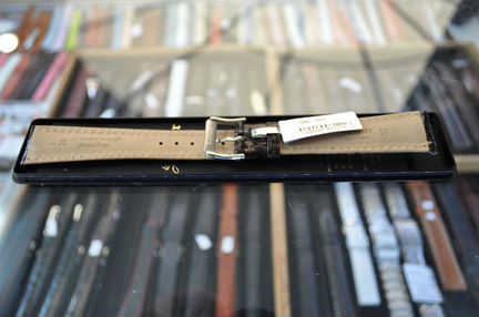 Коричневый крокодиловый ремешок 20 мм