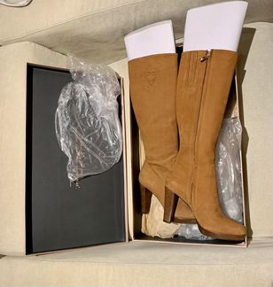 Женские сапоги натуральная кожа новые 38 размер