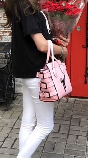 Продам сумку в хорошем качестве