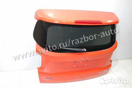 Дверь багажника Jeep Renegade в сборе