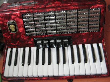 Аккордеон weltmeister stella 3/4 тюнингованый