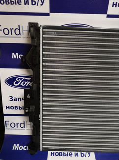 Радиатор охлаждения двигателя Ford Kuga 1 2.0