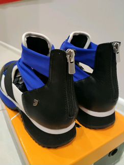 Красовки женские