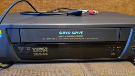 Видеомагнитофон Panasonic