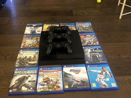 Sony PS4 б/у,12 игр,3 джостика