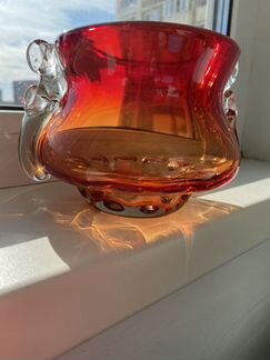 Ваза, конфетница гутное цветное стекло