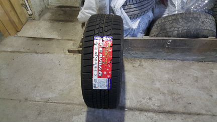 225 45 18 Ice Navi 6 Goodyear новая
