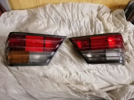 Фонари от Mercedes e230 w124