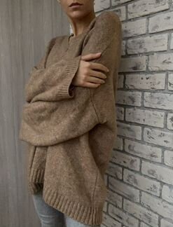 Женский свитер оверсайз pull&bear