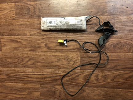 Подушка безопасности Volkswagen Tiguan 1