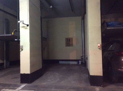 Машиноместо, 12 м²