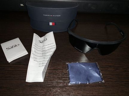 Очки Tommy Hilfiger