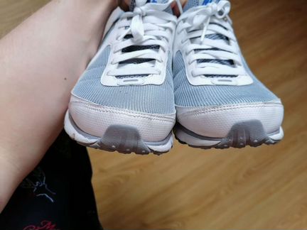 Кроссовки Nike