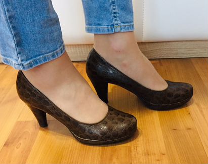 Туфли Bata Италия