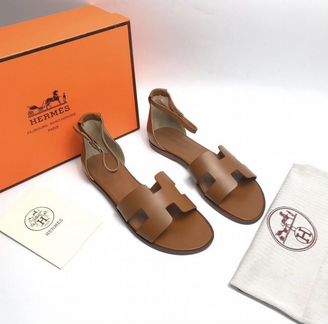 Шлепки Hermes с пяткой