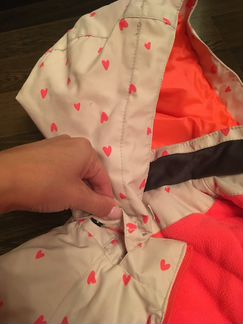 Куртка на девочку