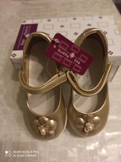 Туфли для девочки 24 размер новые