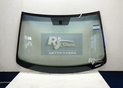 Стекло лобовое для Volkswagen Polo sеdan
