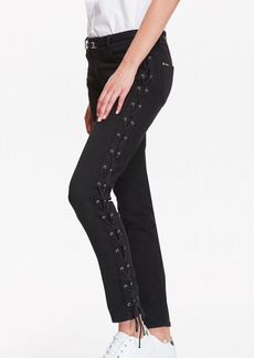 Джинсы модные со шнуровкой сбоку утягивающие чёрны