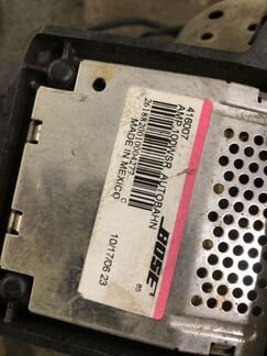 Сабвуфер a8 d3 Audi bose